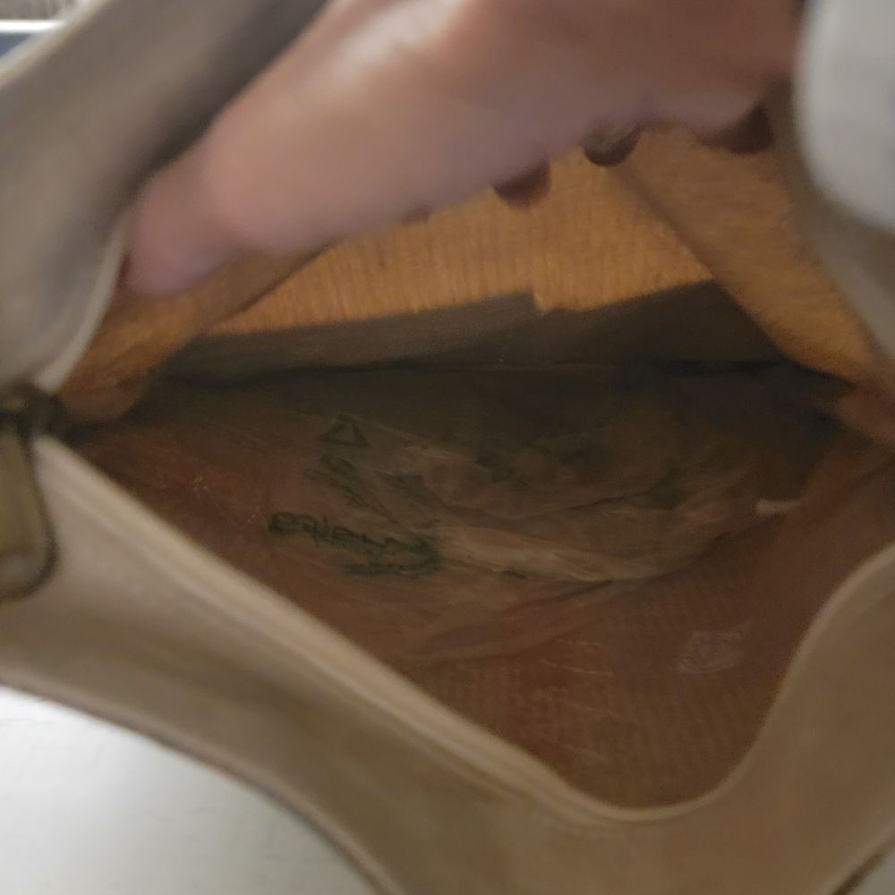 Duluth Trading Co Beige Crossbody Bag - Picture 5 of 9